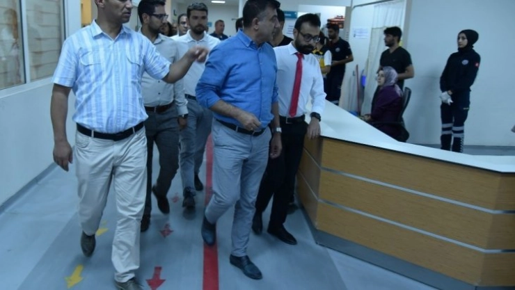 Müdür Sünnetçioğlu ndan Erciş Devlet Hastanesine ziyaret