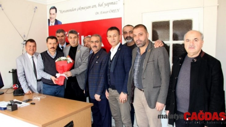 Muhtarlar 10 Ocak'ta gazetecileri unutmadı