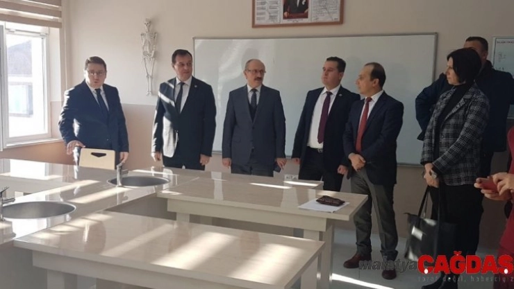 Muratlı Cumhuriyet İlkokulunda çifte açılış