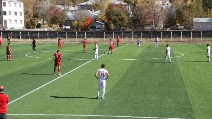 Muş'ta 1. Amatör Lig başladı