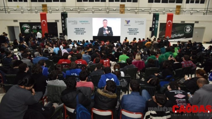 NASA canlı bağlantıyla Darüşşafaka'daydı