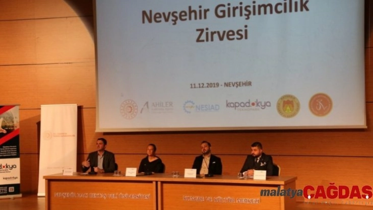 NEVÜ'de 'Nevşehir Girişimcilik Zirvesi' düzenlendi