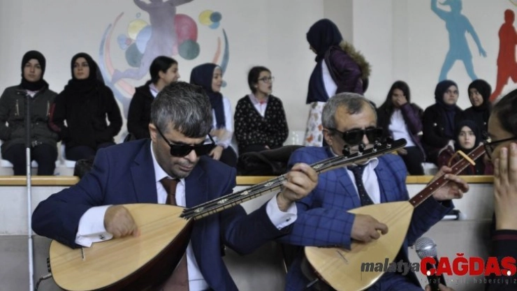 Nizip'te '3 Aralık Dünya Engelliler Günü' etkinliği düzenlendi