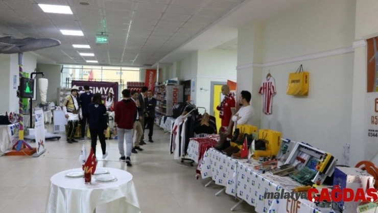 Okulda yerli milli ürün sergisi