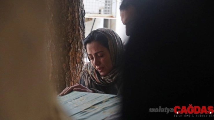 Ölü bulunan doktorun cenazesinde gözyaşları sel oldu