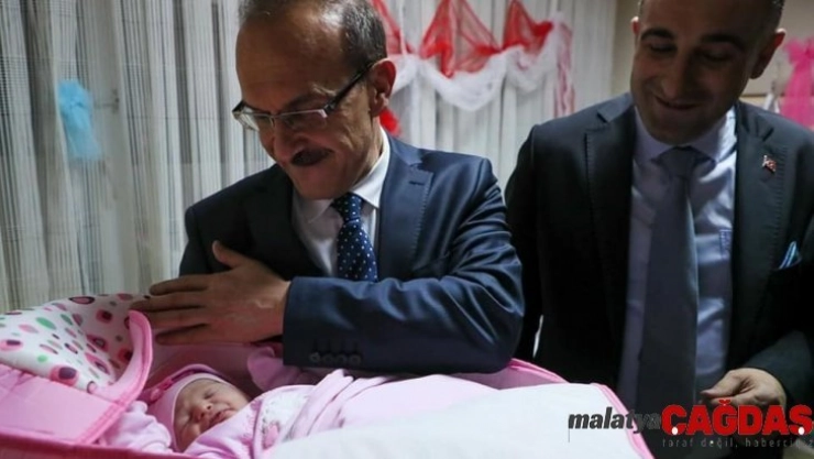 Ordu'da yılın ilk bebeğinin adı Ceren Özdemir oldu