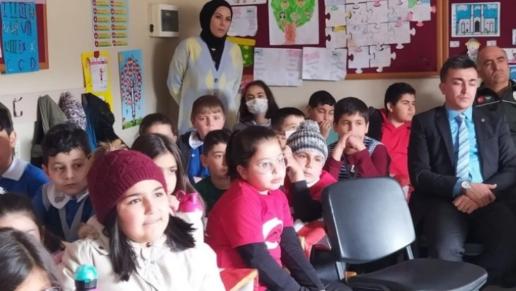 Orman haftası Güründe coşkuyla kutlandı