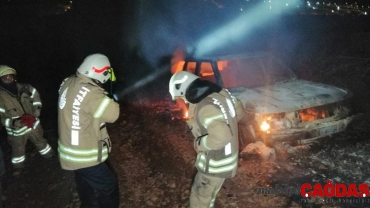 Ormanlık alandan gelen patlama sesi sonrası alevler yükseldi