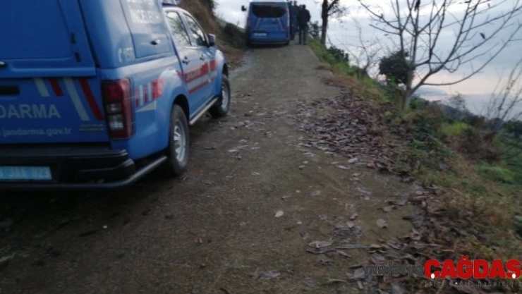 Ot toplarken dik arazide düşerek yuvarlanan yaşlı kadın hayatını kaybetti