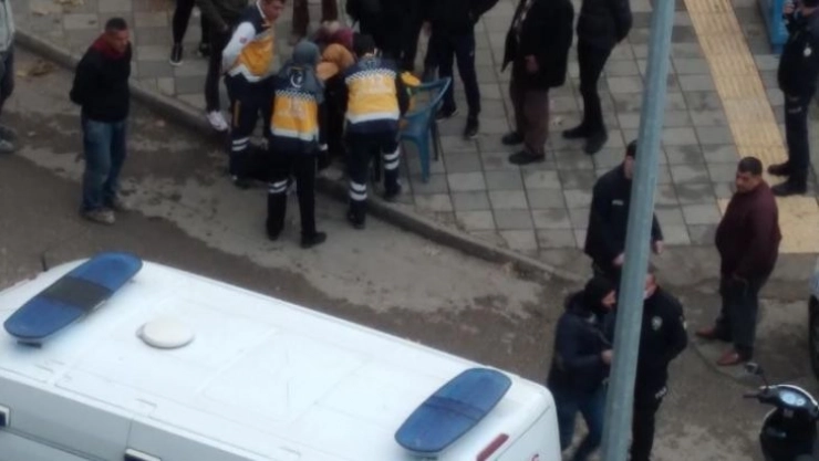 Otomobilin çarptığı çocuk yaralandı