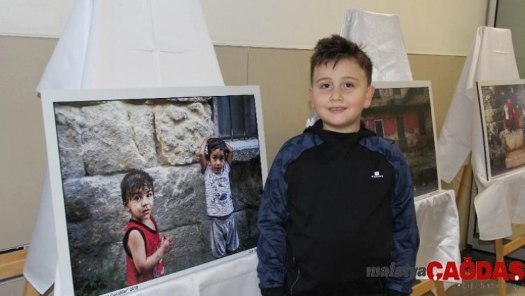 (Özel) 4 yaşında fotoğraf çekmeye başladı, 7 yaşında sergi açtı