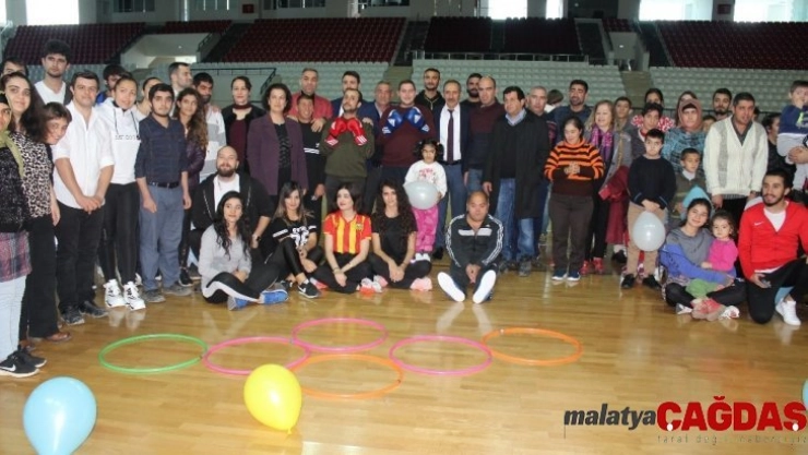 Özel bireyler spor yapıp eğlendi