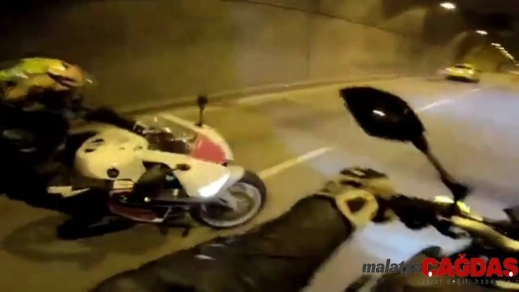 (Özel) Dolmabahçe Tüneli'nde 'drift' kazası kamerada