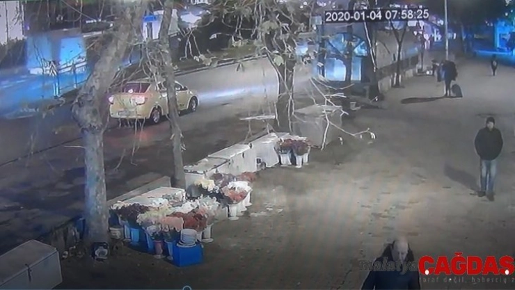 (ÖZEL) Fatih'te elbise hırsızlığı kamerada