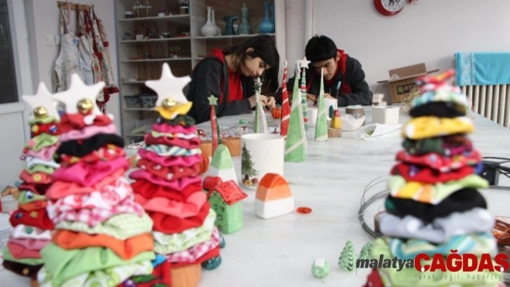 (Özel) Yeni yıl hediyeleri özel öğrencilerden