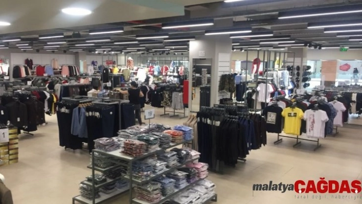 Perakende sektörü yeni yıl hazırlıklarını tamamladı