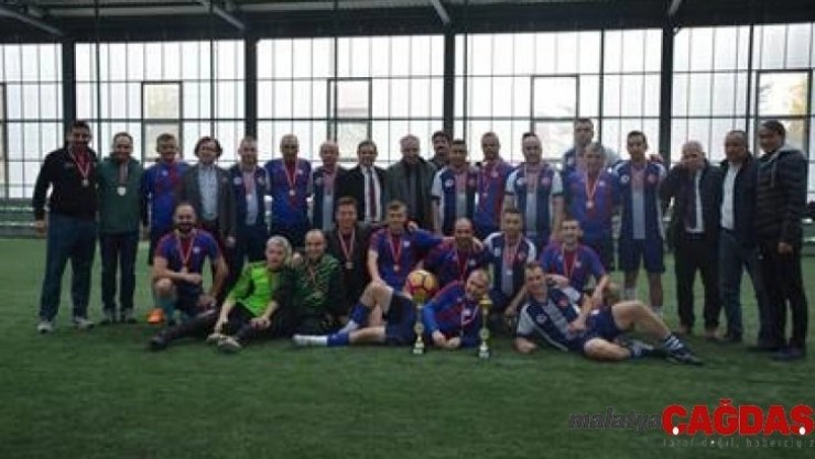 Personel turnuvasında şampiyon Sağlık Kültür ve Spor Daire Başkanlığı