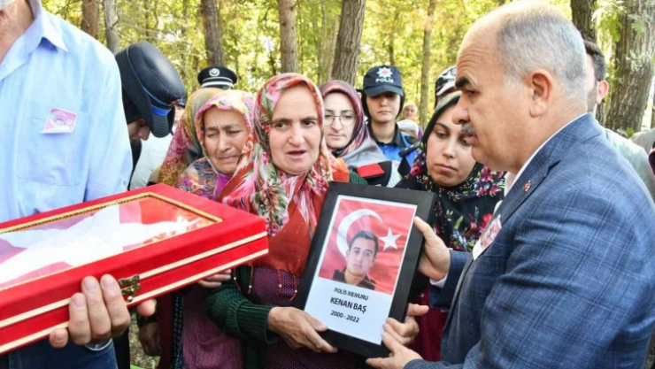 Polis Memuru Kenan Baş, son yolculuğuna uğurlandı