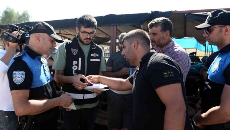 Polisten sahte para uyarısı