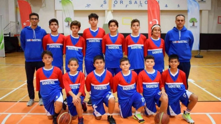 Potada Cumhuriyet kupası heyecanı başladı