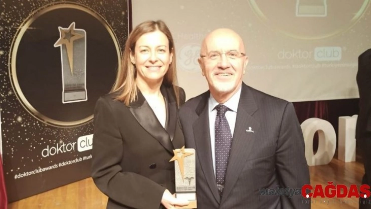 Prof. Dr. Gülşah Çeçener'e bir ödül daha