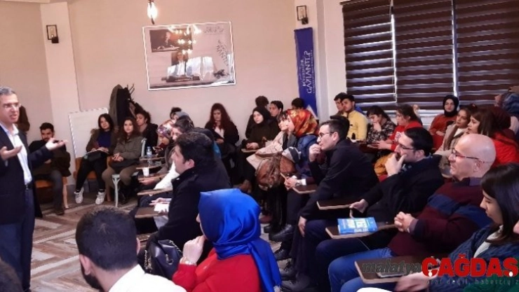 Prof. Dr. Kanoğlu'ndan ahlaki zeka konferansı