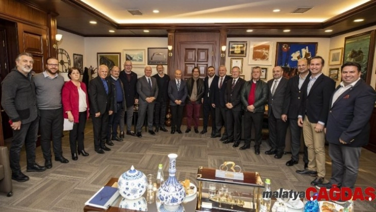 Profesyonel spor kulüplerine 10 milyonluk destek