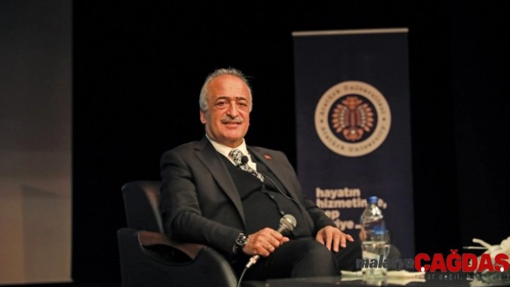 Rektör Çomaklı, Ankademia Eğitim Kulübünün konuğu oldu