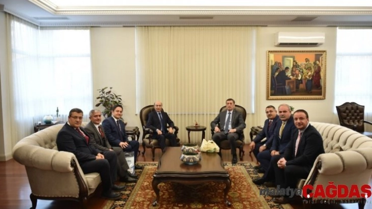 Rektör Gül'den Milli Eğitim Bakanı Selçuk'a ziyaret