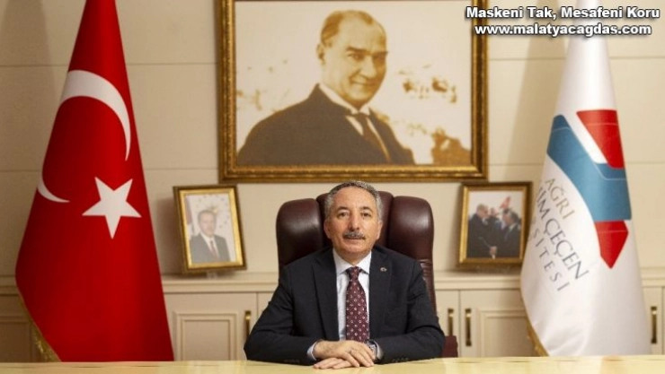 Rektör Karabulut'un 18 Mart Şehitleri Anma Günü ve Çanakkale Deniz Zaferi Mesajı