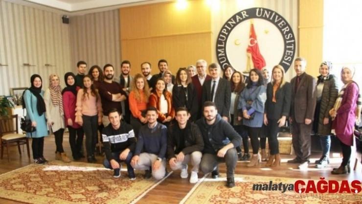 Rektör Uysal, 'Düğünümüz var Kütahya' tiyatro ekibini kabul etti