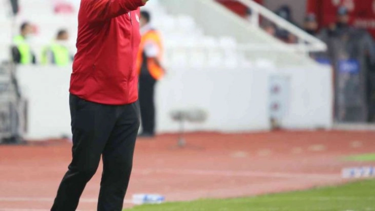 Rıza Çalımbay: 'Neticede puan puandır'