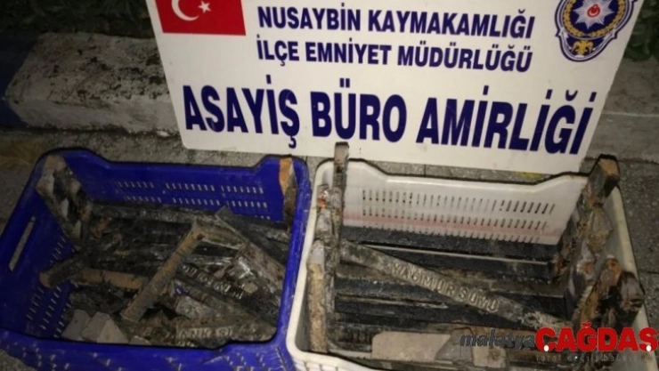 Rögar kapağını çalan hırsızlar yakalandı