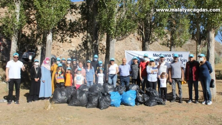 Sağlık çalışanlarından duyarlı davranış
