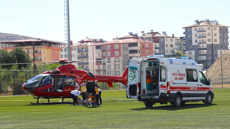 Sağlık Ekipleri Zamanla Yarıştı: Ambulans Helikopterle Hayat Kurtarıldı