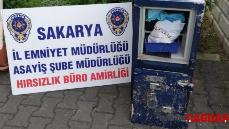 Sakarya'dan çaldıkları çelik kasayla Ankara'da yakalandılar