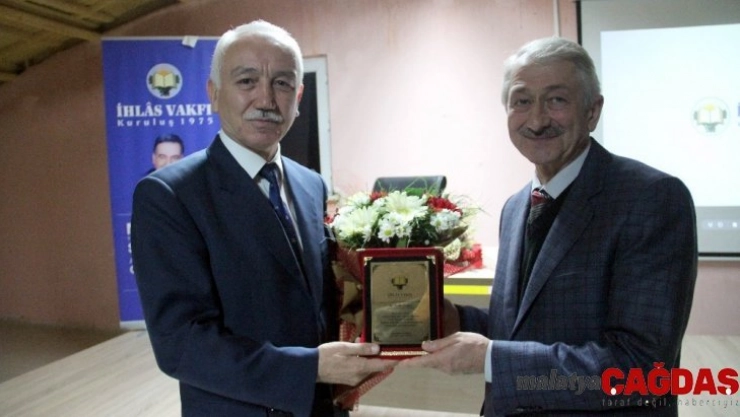 Salih Özden: 'Kütahya, Türk-İslam medeniyetinin referans şehirlerinden'