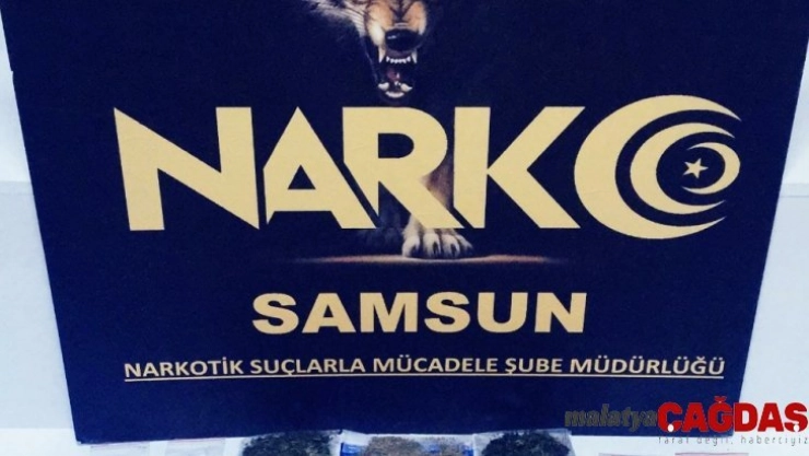 Samsun'da sokak satıcılarına operasyon: 4 gözaltı