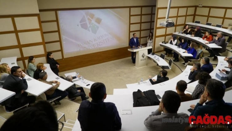 Sanal gerçeklik gözlükleri aşı ağrısını unutturdu