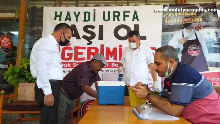 Şanlıurfa'da 'Aşı ol ciğerimi ye' kampanyası