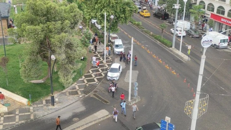 Şanlıurfa'da fırtına zor anlar yaşattı