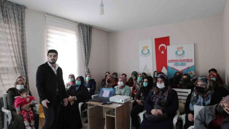 Şanlıurfa'da kadınlara yönelik sağlık semineri verildi
