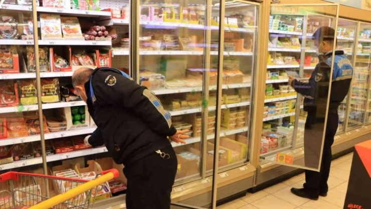 Şanlıurfa'da marketlere fahiş fiyat baskını