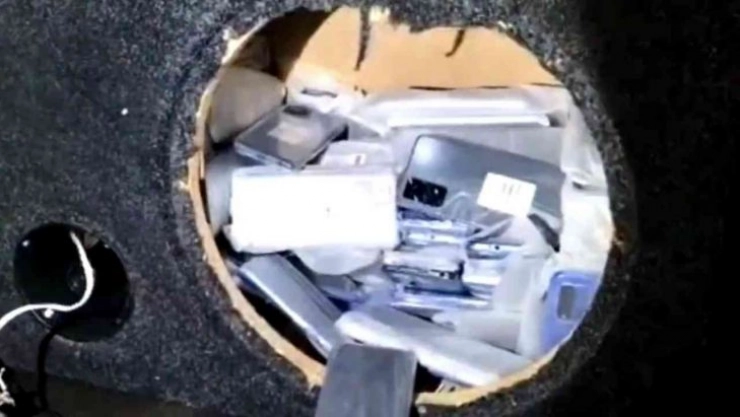 Şanlıurfa'da ses sistemi içerisinde 267 adet cep telefonu ele geçirildi