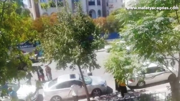 Şanlıurfa'da taşlı sopalı miras kavgası kamerada