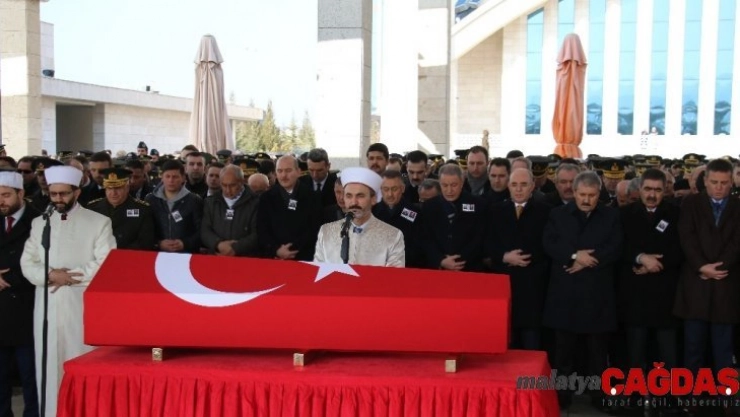 Şehit uzman çavuş Ankara'da son yolculuğuna uğurlandı