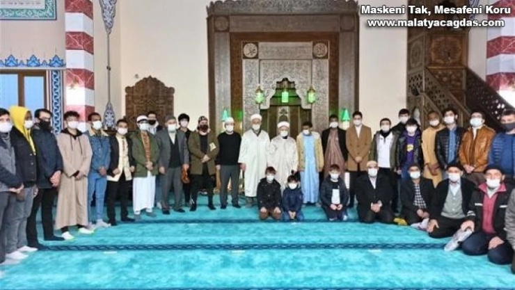 Şehitler için dua edildi