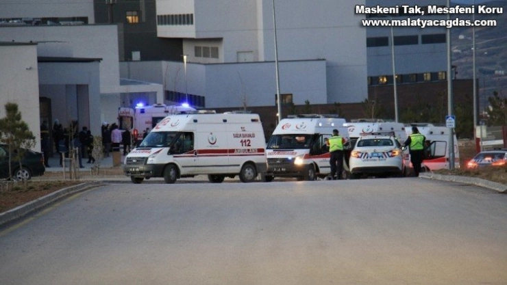 Şehitlerin naaşı Elazığ'a getirildi