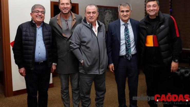 Şenol Güneş, Galatasaray'ın kampını ziyaret etti
