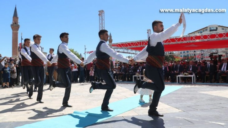 Şentop, 'Milli mücadele iman, kararlılık ve adanmışlıktır'